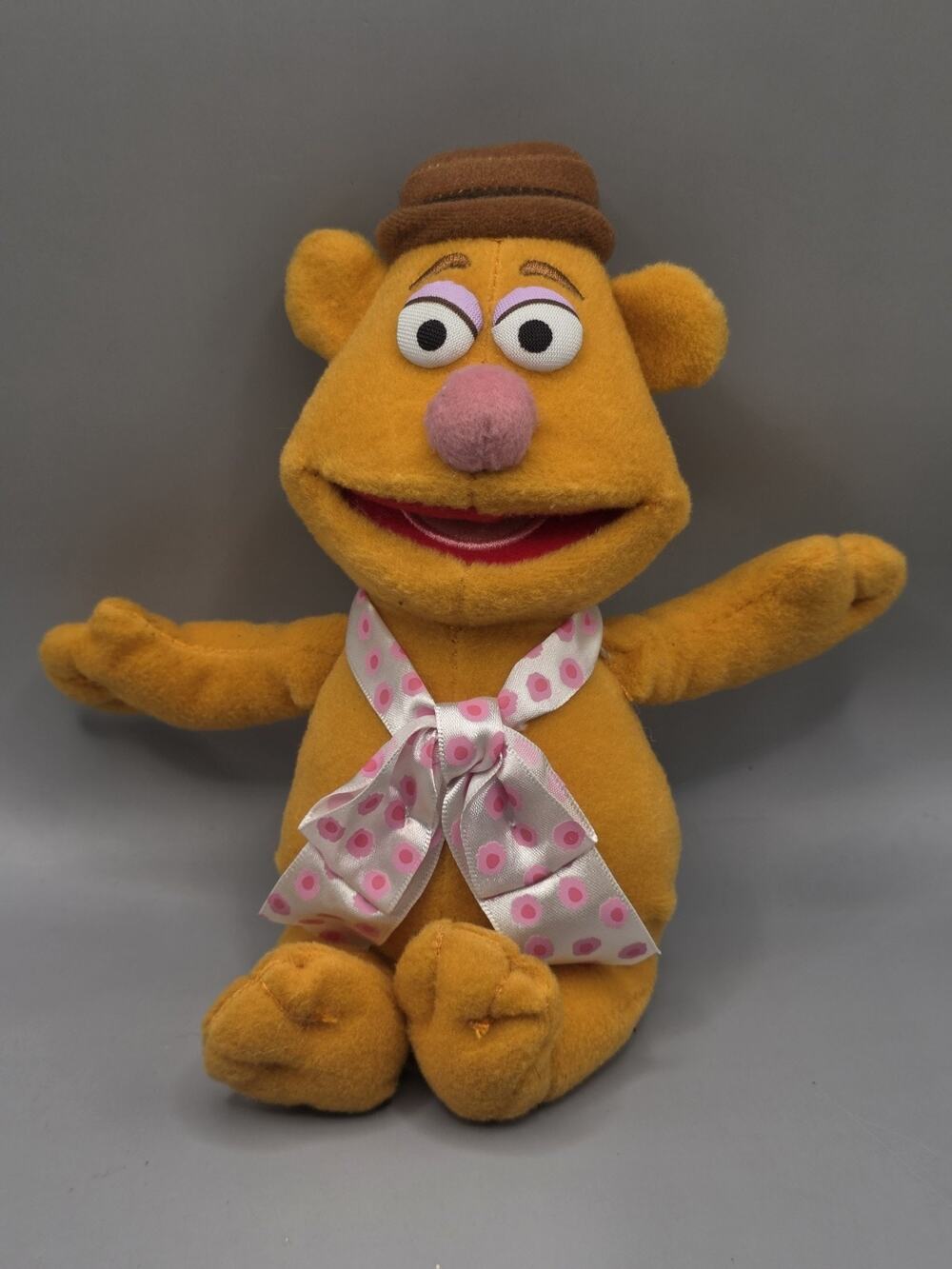 Disney The Muppets Movie Fozzie Bear Exclusive 9 Inch Small Plush Beanie
